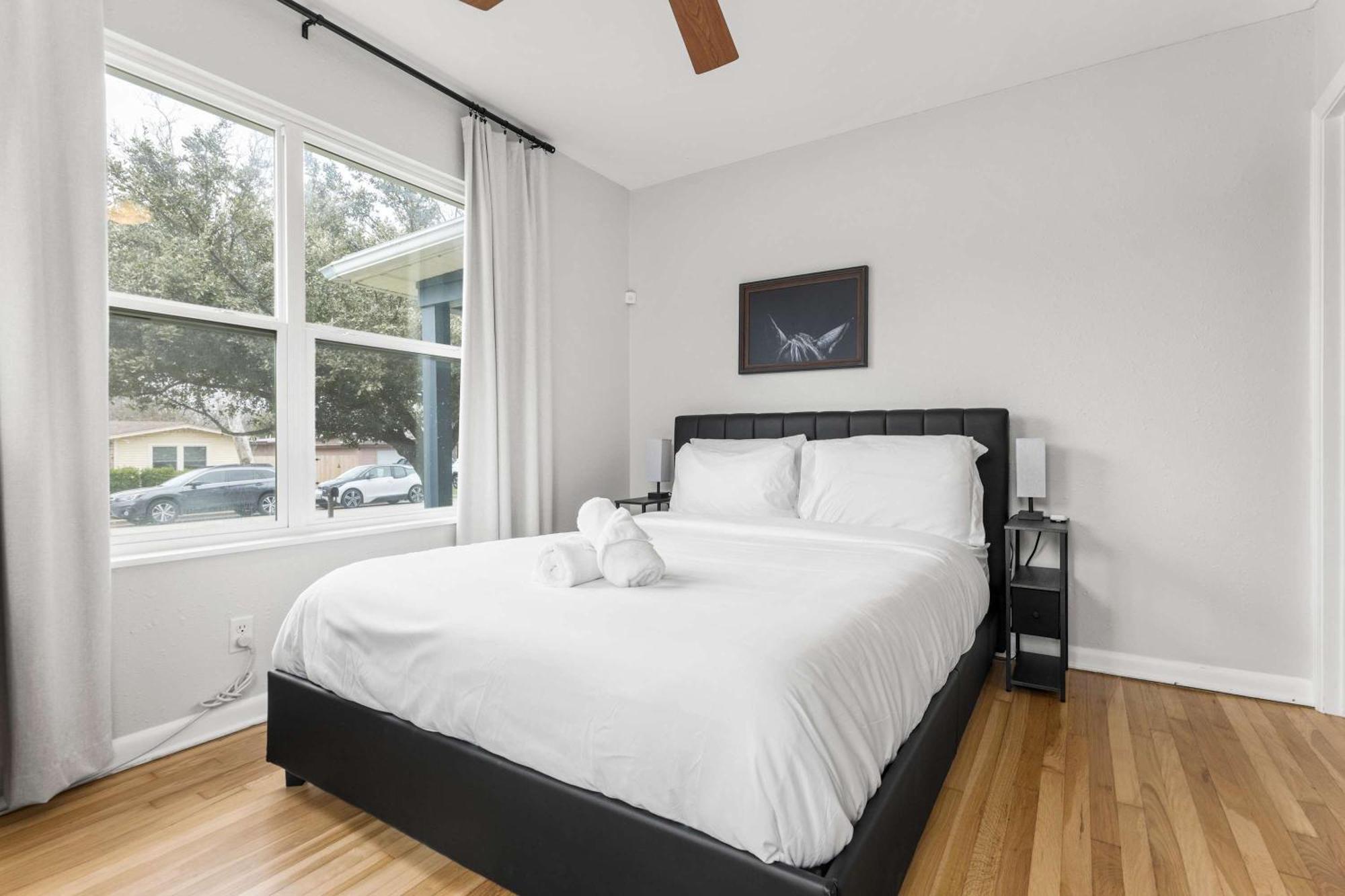 Historic Charmer Comfortable Walkable Austin