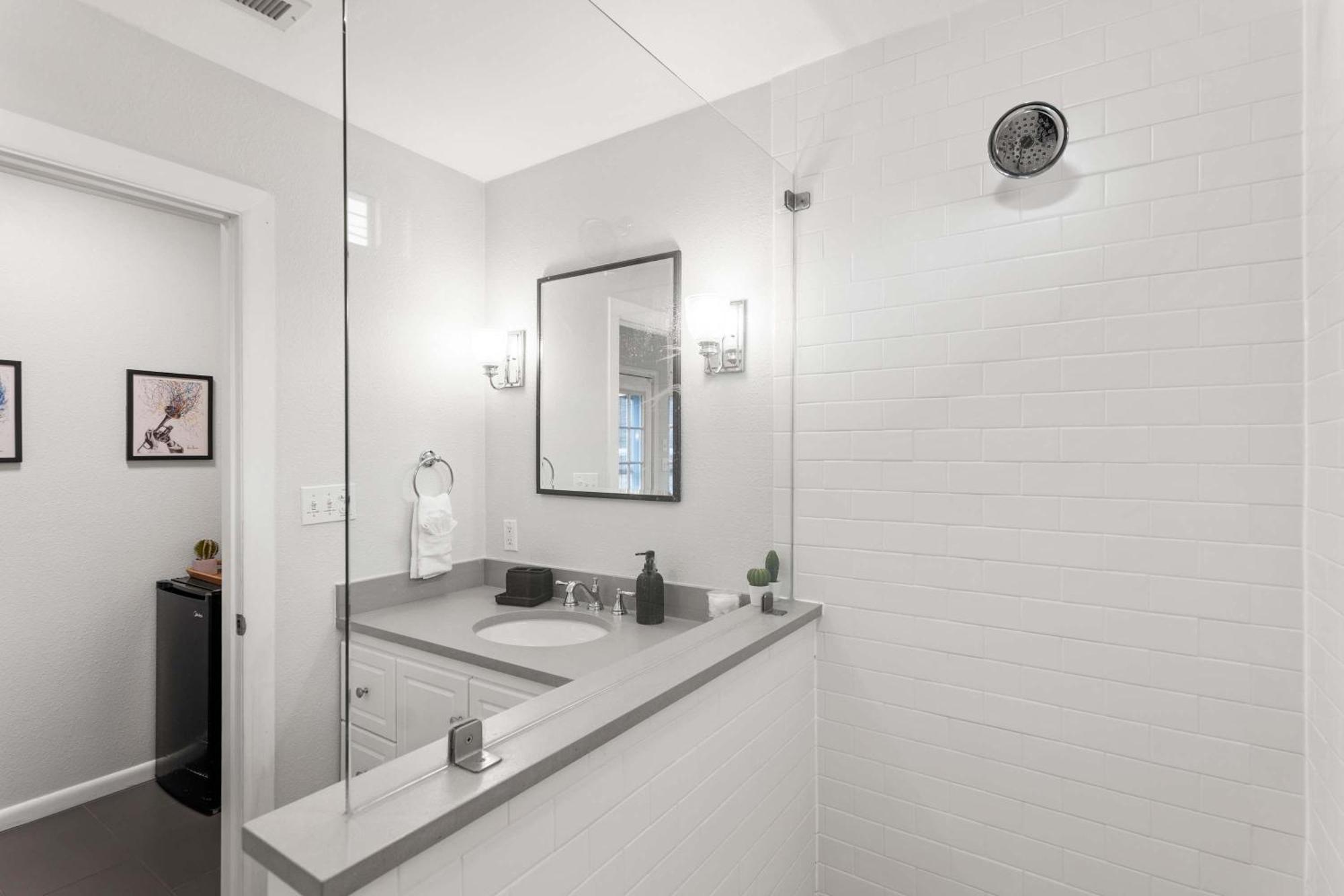 Holiday home Historic Charmer Comfortable Walkable *