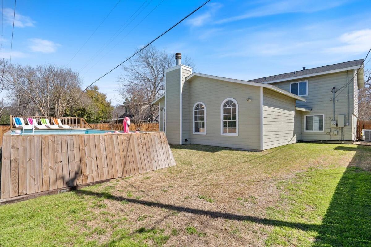 Luxury Getaway Pool Games And Fun For 12 Holiday home *
