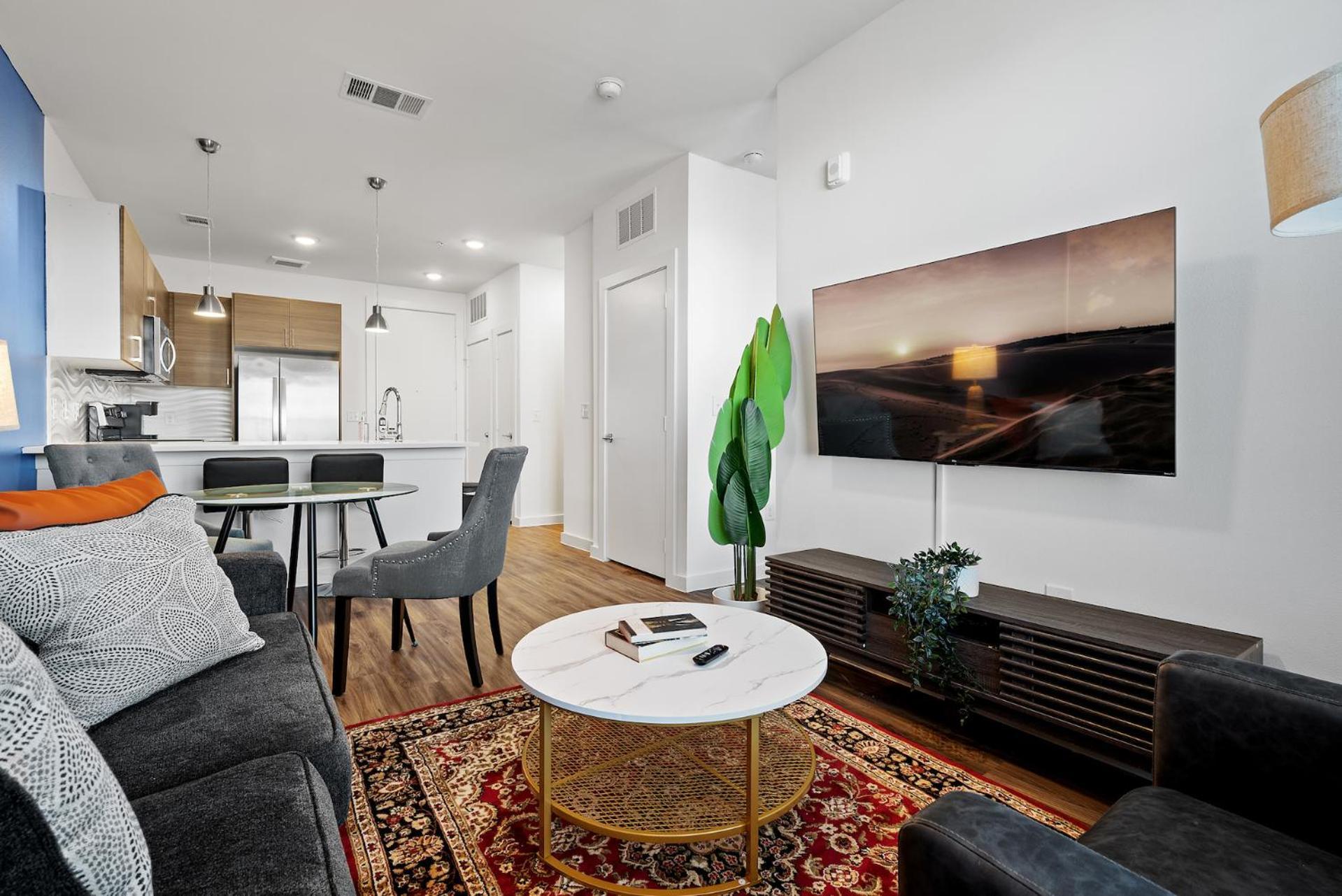 Luxury In Riverside - 10mins To Airport Apartment