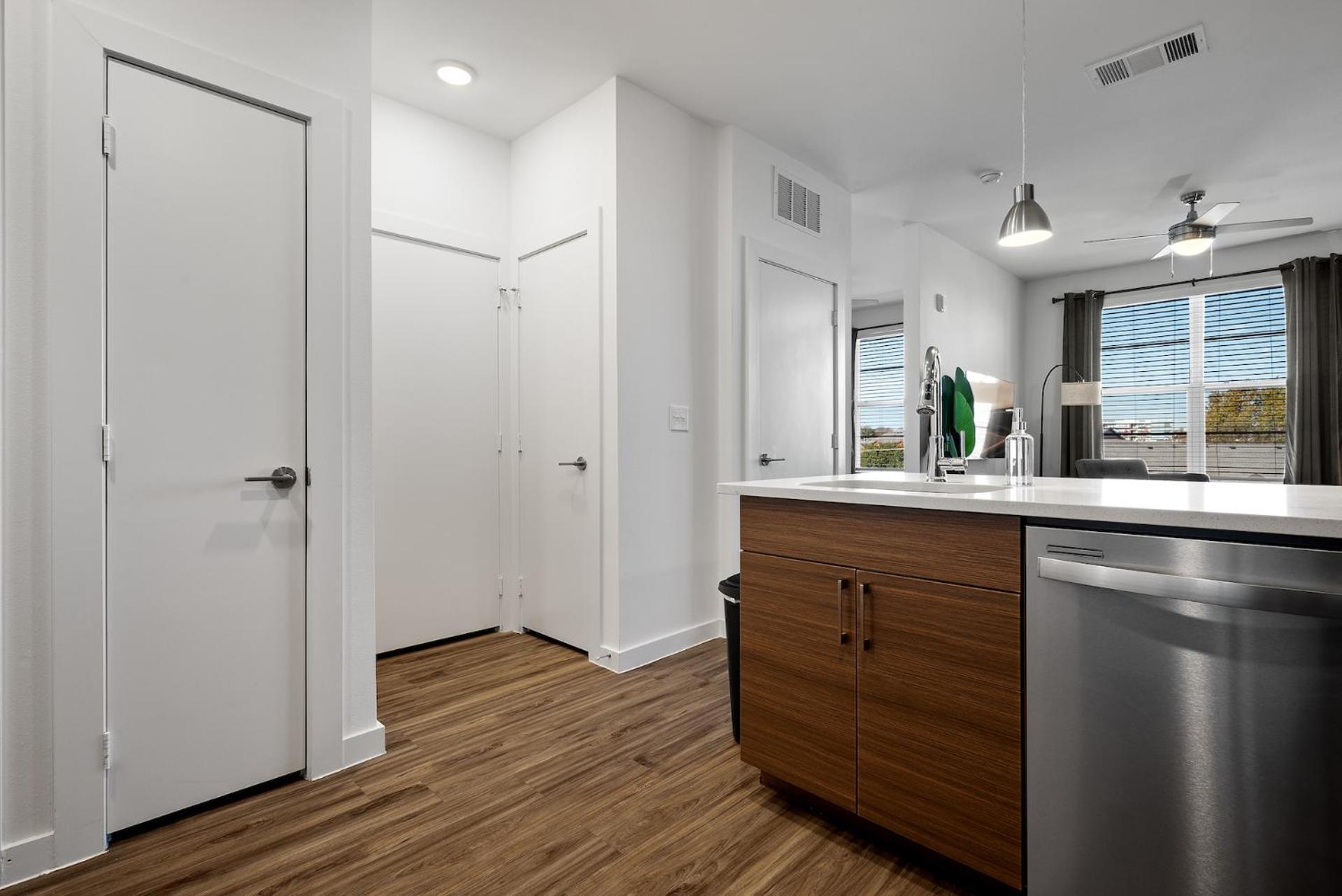 Luxury In Riverside - 10mins To Airport * Austin