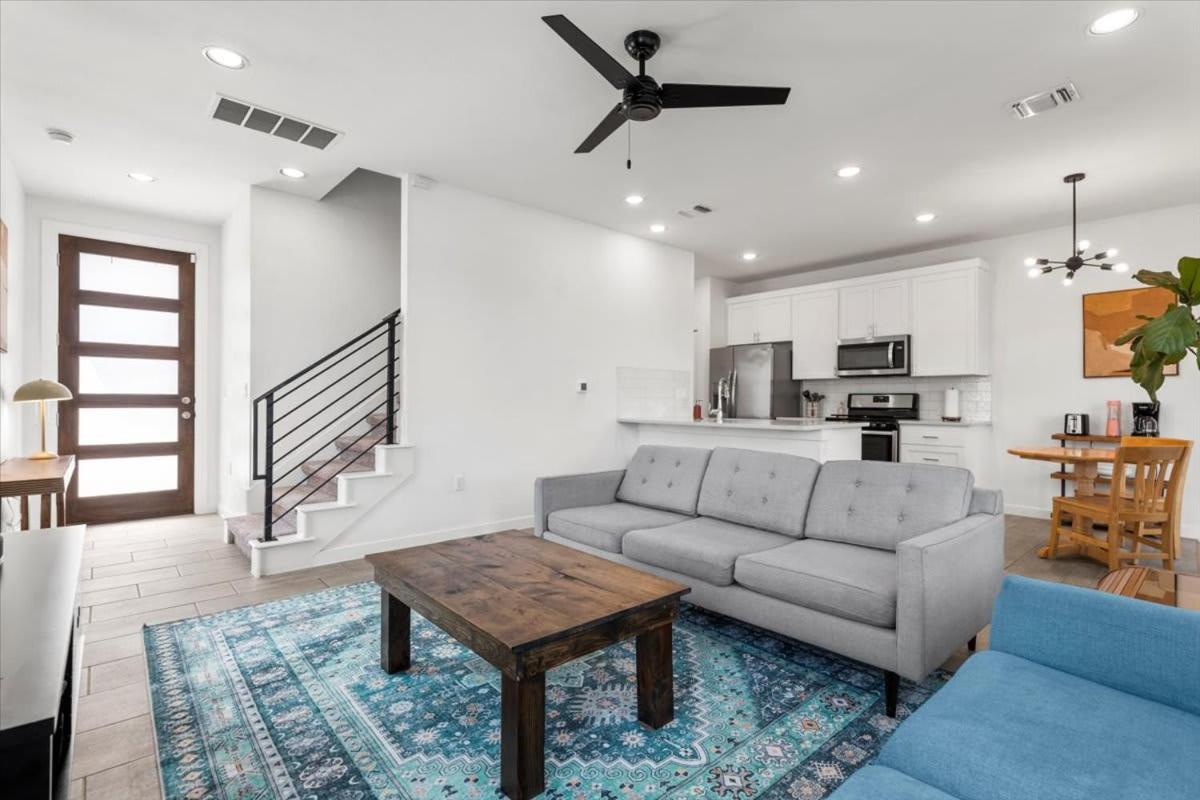 Stunning 3br In Desirable Location * Austin
