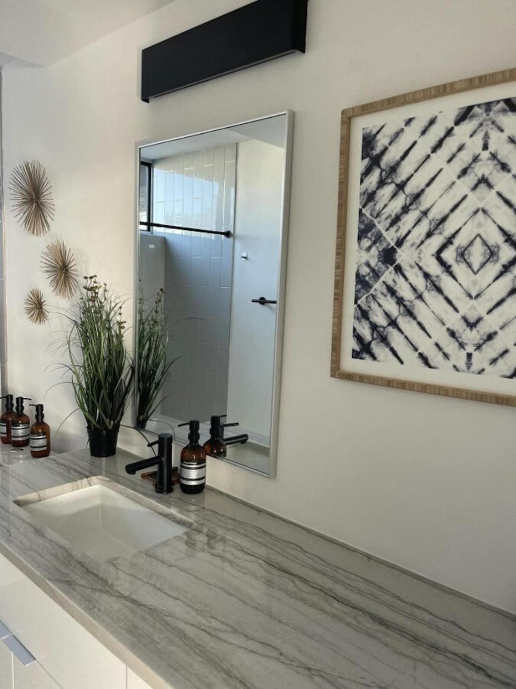 Tailgate Penthouse 2 Blocks From Ut Stadium *