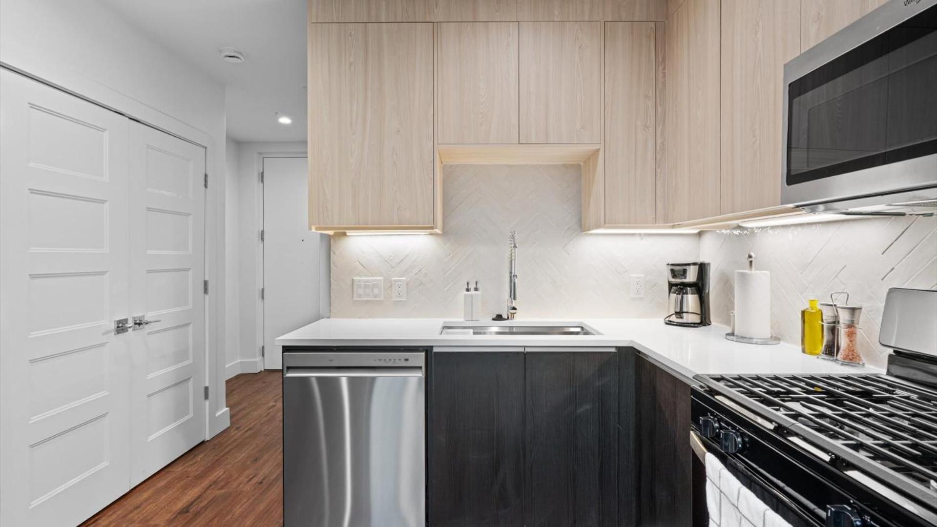 Upstay Newly Renovated Near Soco Apartment Austin