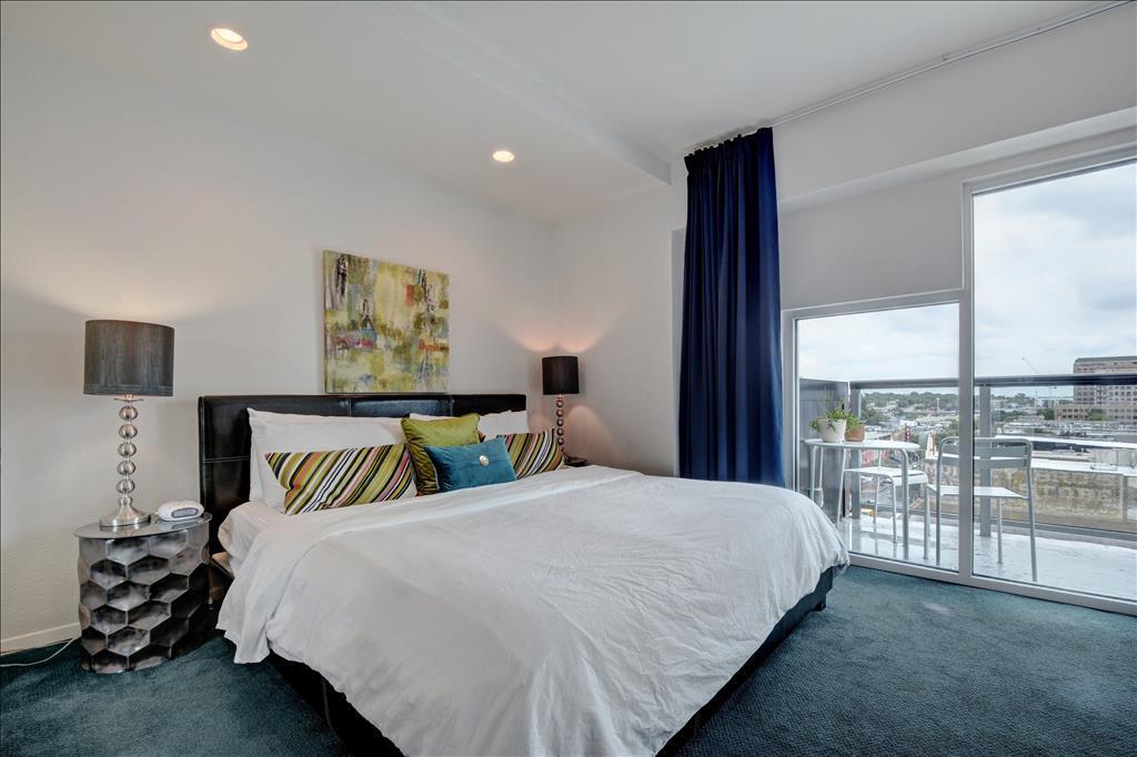 Littlefield Lofts #702 *