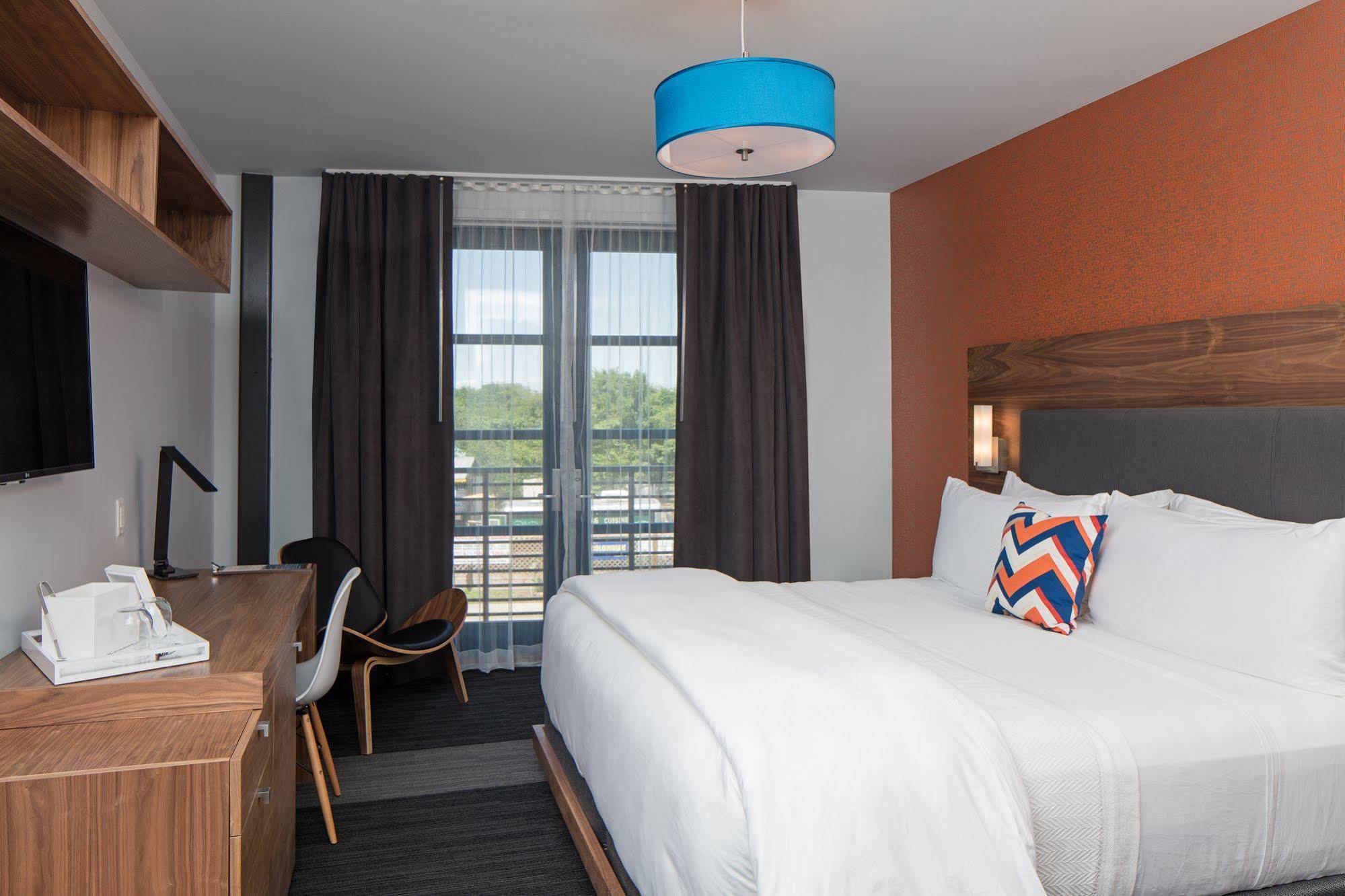 Hotel Eleven 3*